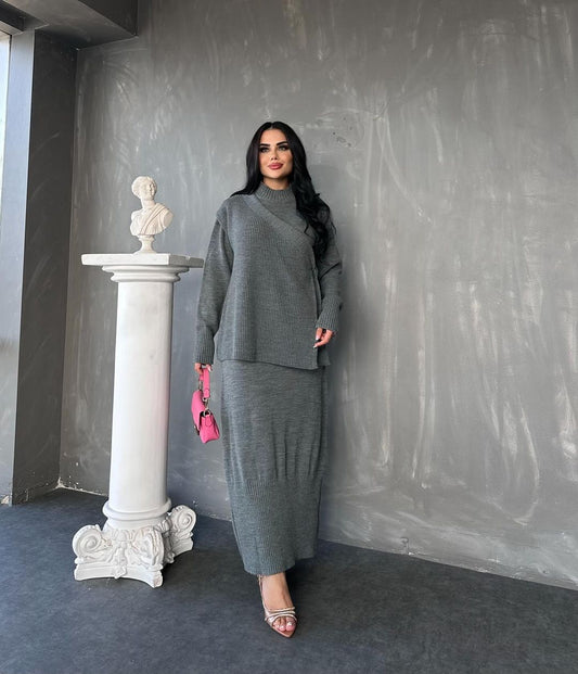 طقم تريكو تركي راقٍ للمغربية العاشقة للموضة والأنوثة