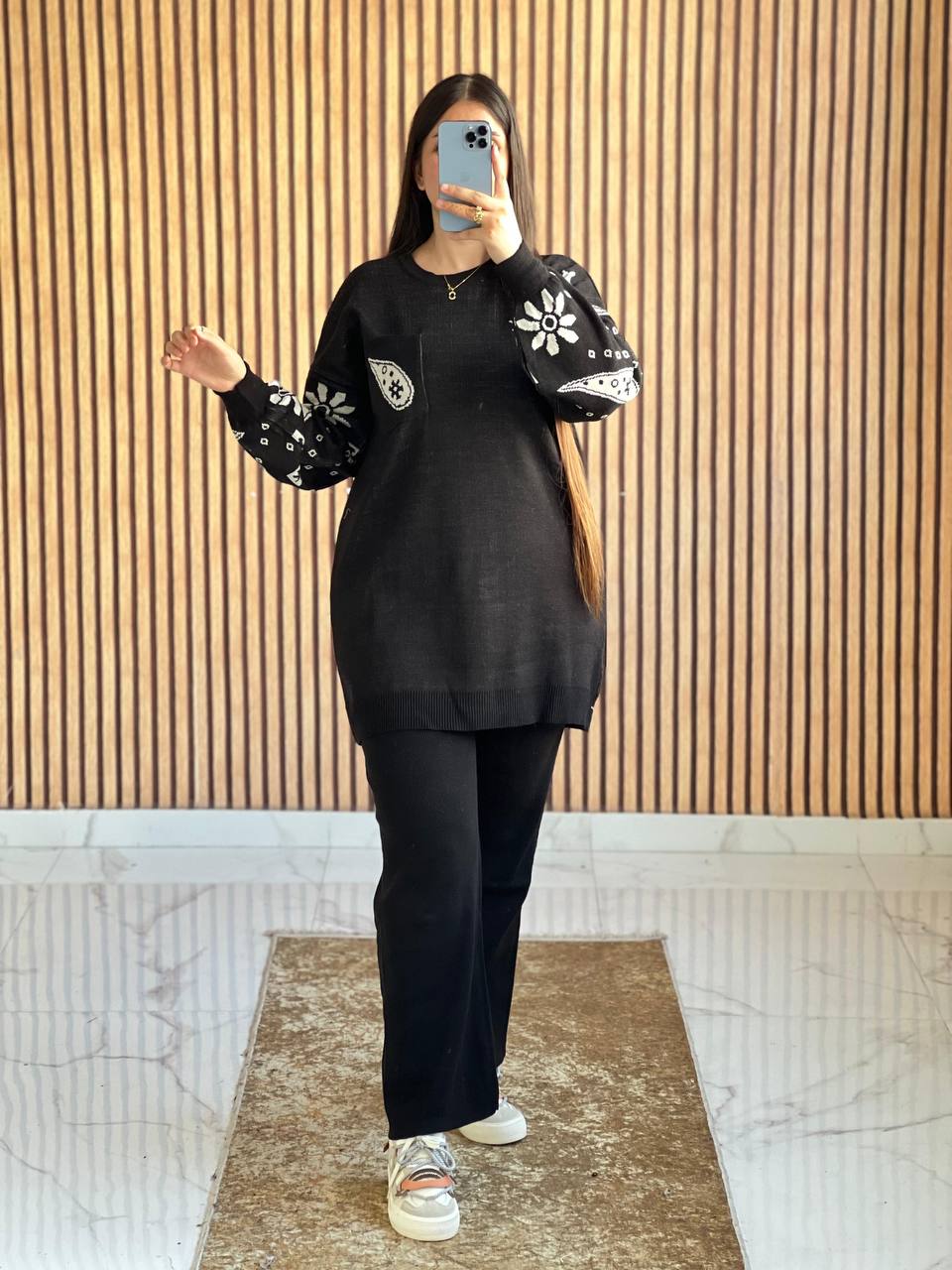 طقم تريكو تركي مكون من قطعتين – تصميم مريح بلمسات فنية راقية