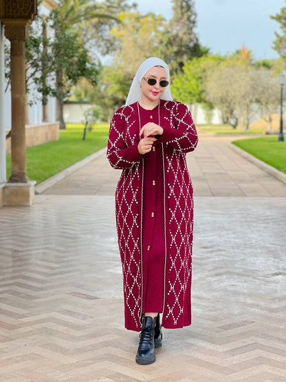 طقم طويل تركي مميز – قصّة مريحة ونقشة فاخرة تناسب كل المناسبات