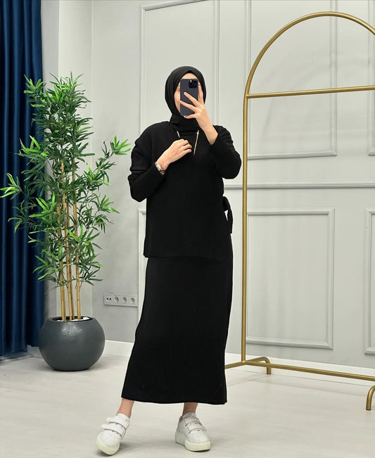 طقم تريكو تركي راقٍ للمغربية العاشقة للموضة والأنوثة