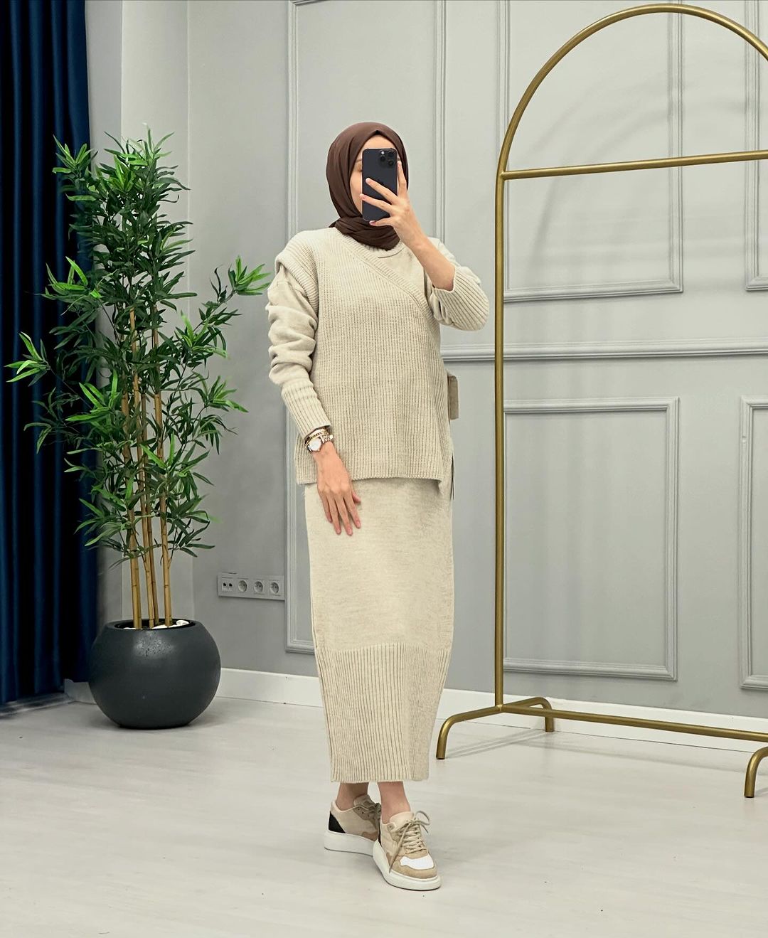 طقم تريكو تركي راقٍ للمغربية العاشقة للموضة والأنوثة