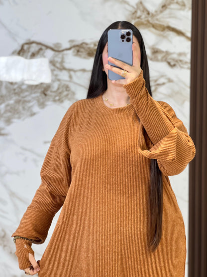 فستان شتوي صوفي لكل مغربية تحب الدفء والأناقة في أمسيات الشتاء