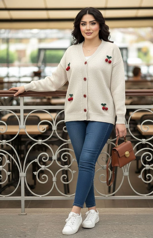 جاكيت تريكو كرز ناعم – دفء وأناقة في قطعة واحدة