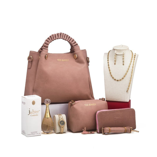 باك الأناقة الملكية – إطلالة متكاملة في مجموعة واحدة ✨