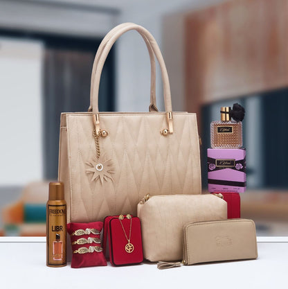 إطلالة العيد المثالية – حقيبة نسائية مع إكسسوارات راقية