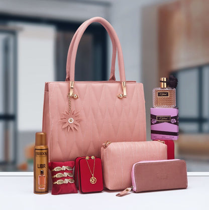 إطلالة العيد المثالية – حقيبة نسائية مع إكسسوارات راقية