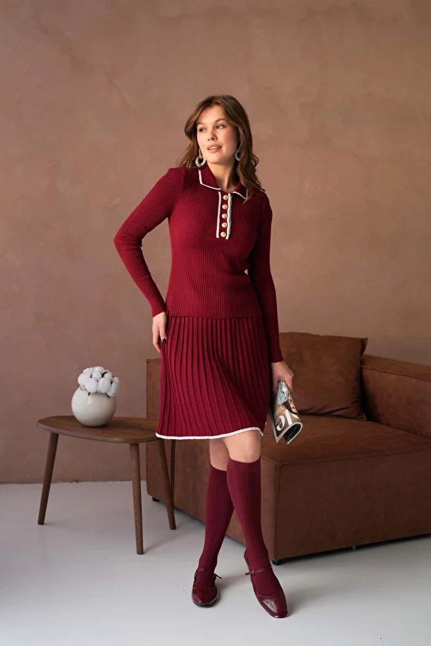 فستان نسائي بكسرات – أناقة عصرية بلمسة راقية