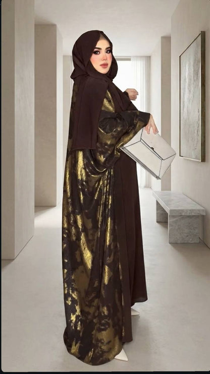 عباية طوب حرير 3 قطع بتفاصيل ذهبية – فخامة العيد والمناسب